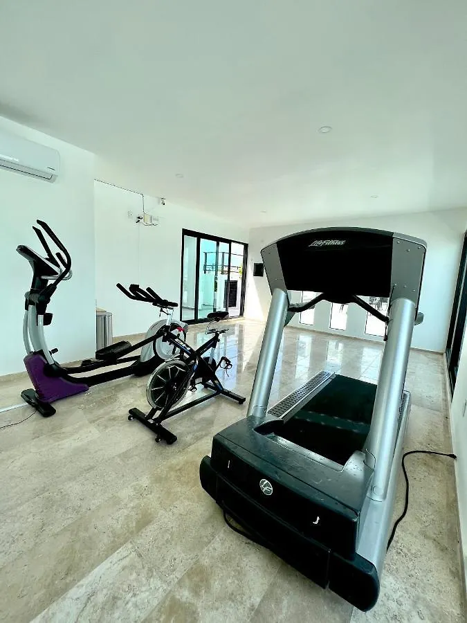 Paradise Apt Steps 5Thav & Beach Playa del Carmen