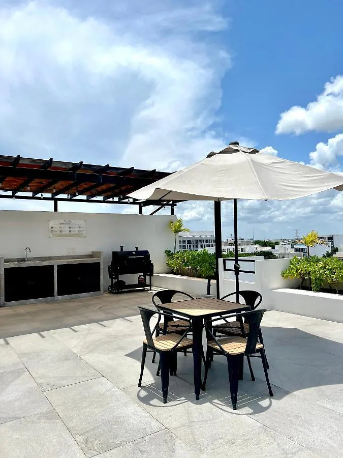Paradise Apt Steps 5Thav & Beach Playa del Carmen 0*,
